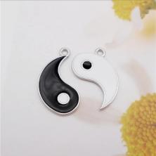 Подвеска "Инь-Янь" 13*25мм эмаль арт.ИВ-212 ассорти/серебро