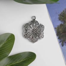 Подвеска "Королевский цветок" 30*30мм арт.1409429 серебро