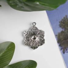 Подвеска "Королевский цветок" 30*30мм арт.1409429 серебро